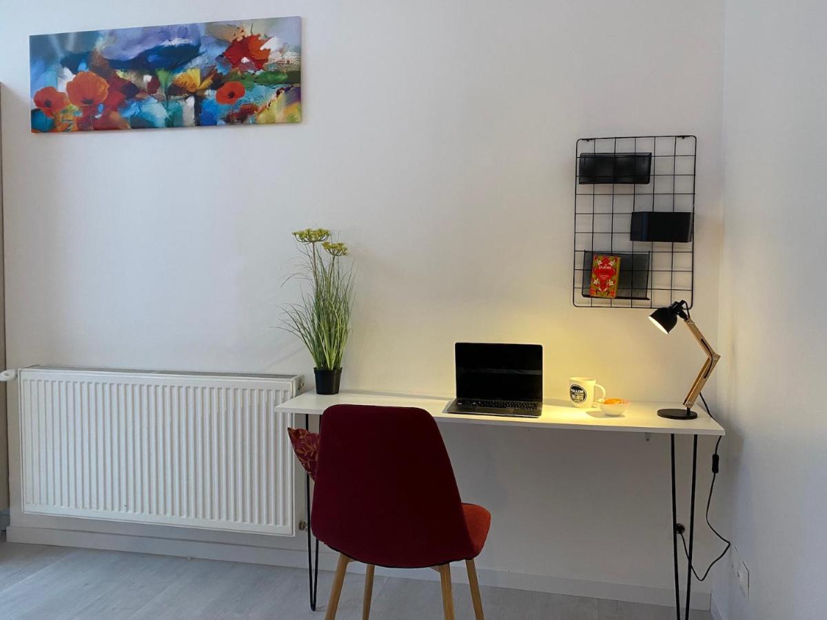 La Maison D'Angelique - Colocation Hoteliere A 150M Gare Tgv- Grande Cuisine Equipee & Salon - Fibre - Netflix نيورْ المظهر الخارجي الصورة